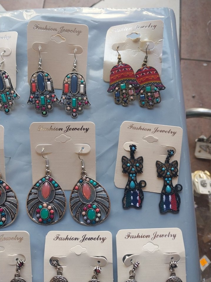 Renkli Boncuklu Bohem Mini Küpeler - Görsel 4