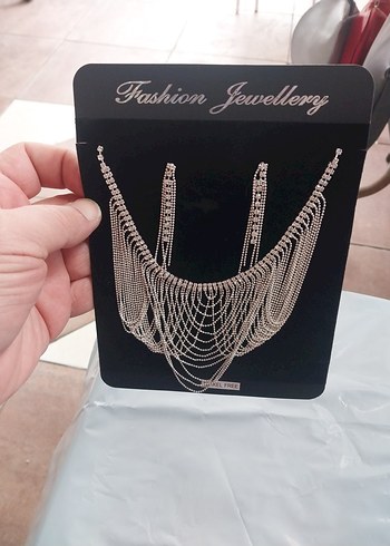 Beyaz Zincir Detaylı Kadın Takı Seti - Görsel 6