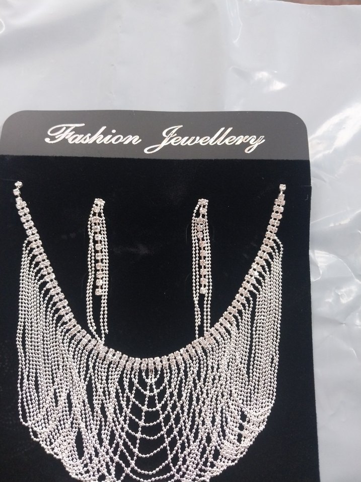 Beyaz Zincir Detaylı Kadın Takı Seti - Görsel 3