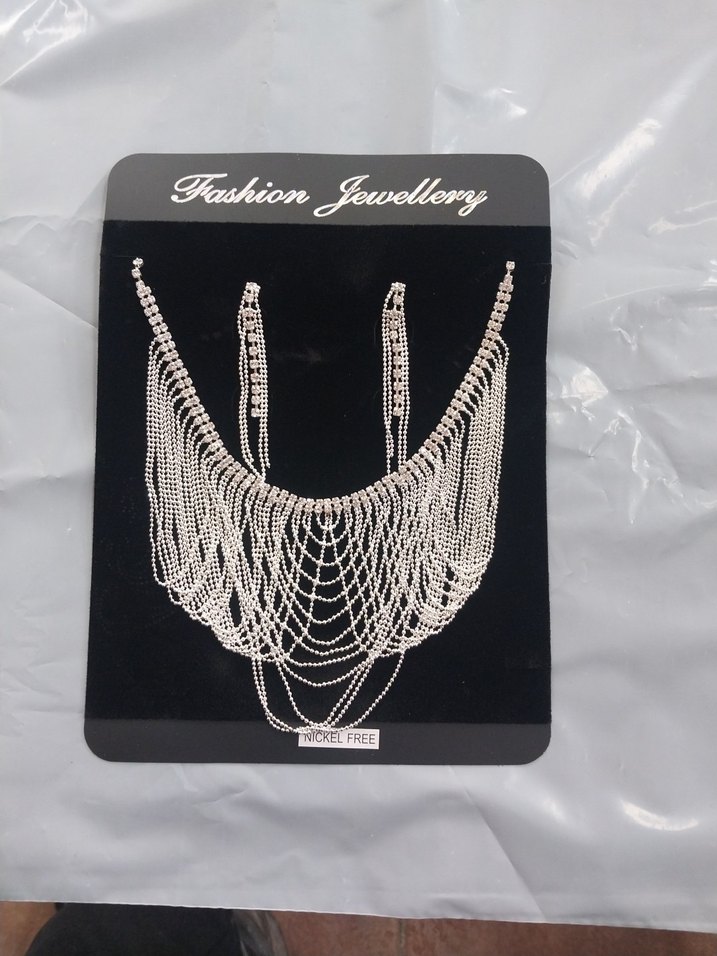 Beyaz Zincir Detaylı Kadın Takı Seti - Görsel 2