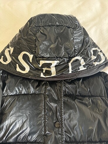 Guess şişme mont