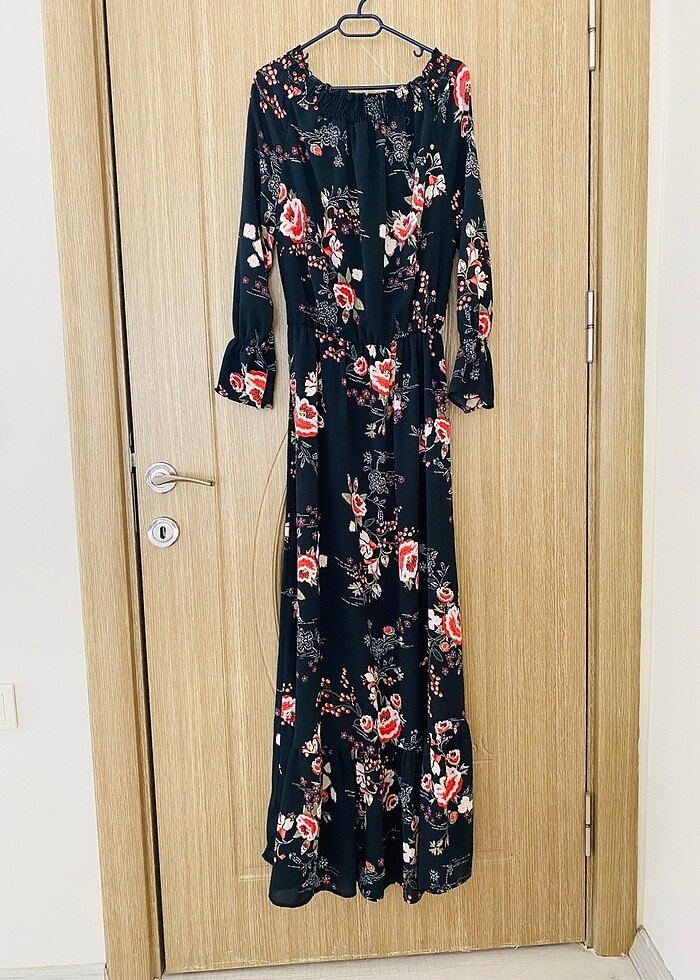 Çiçekli elbise - Görsel 2