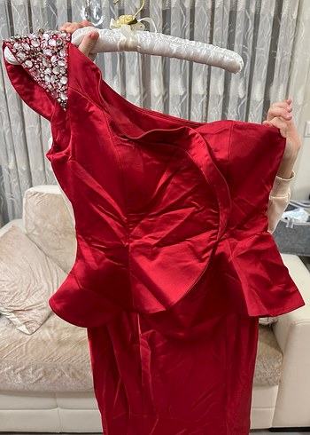 Kırmızı Drapeli Uzun Abiye Elbise (40 beden) - Görsel 3