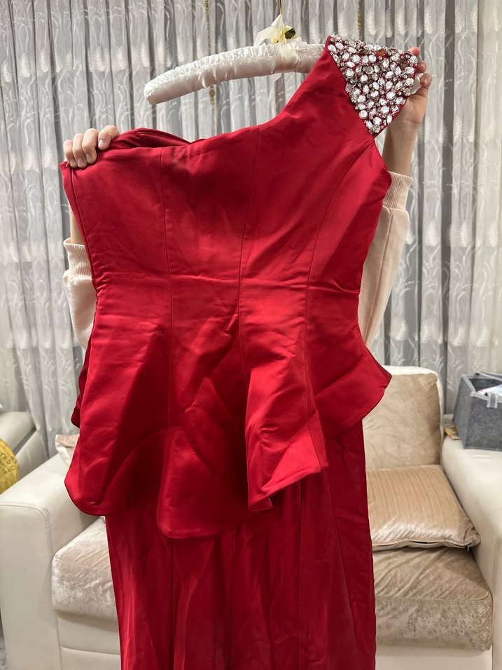 Kırmızı Drapeli Uzun Abiye Elbise (40 beden) - Görsel 4