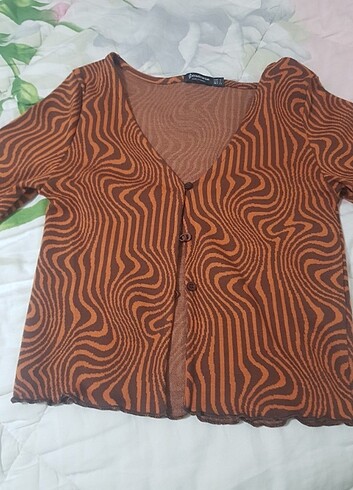Stradivarius hırka 