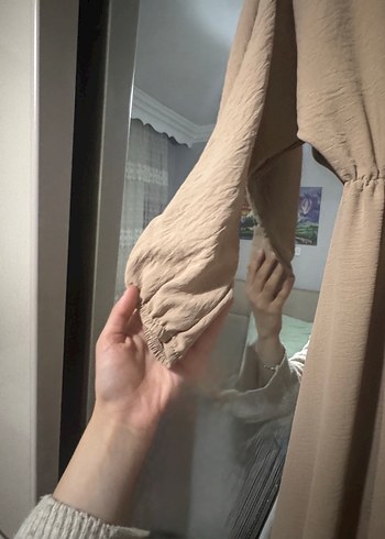 Bej V Yaka Uzun Keten Elbise - Görsel 3