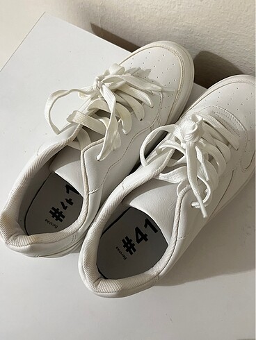 41 Beden beyaz Renk Bershka Spor ayakkabı