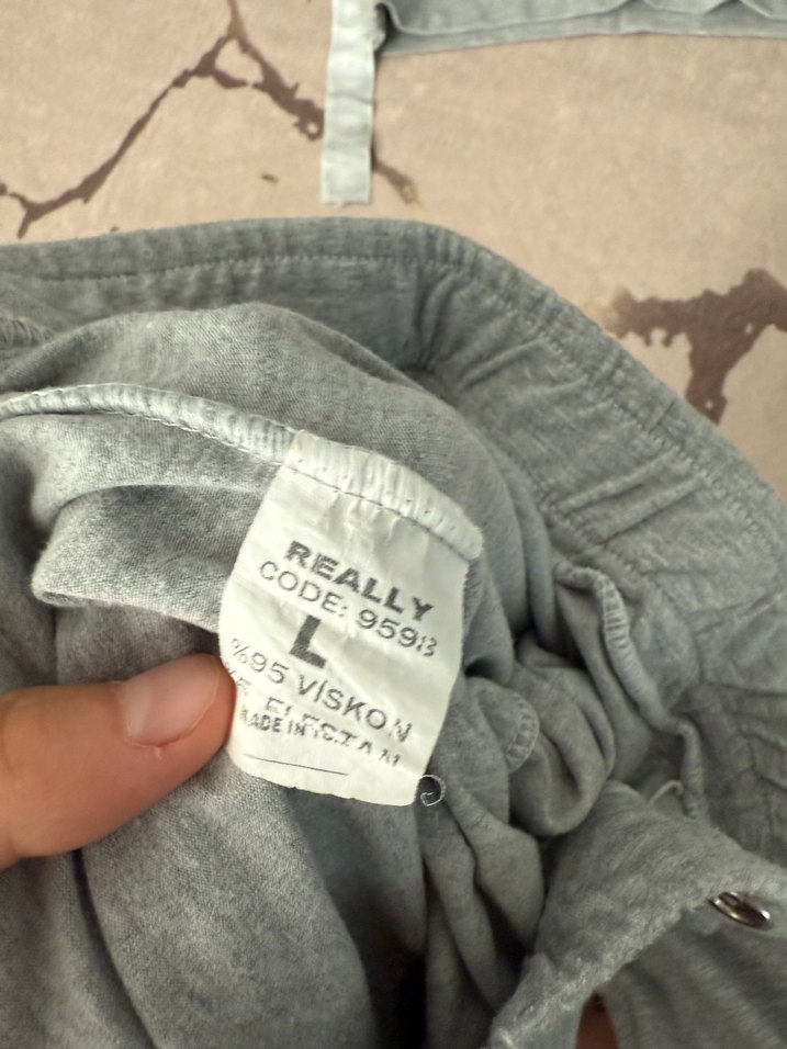 Gri Düğmeli Kadın Eşofman takımı - Görsel 2