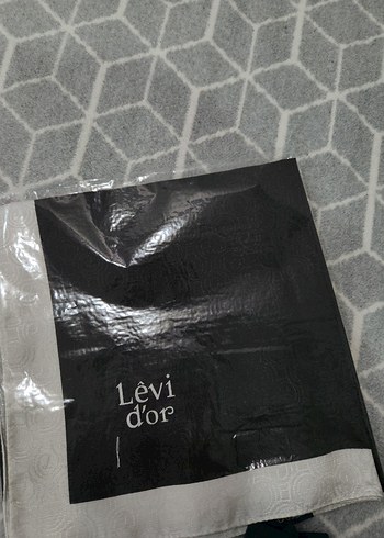 Diğer Levidor Gri Desenli Eşarp