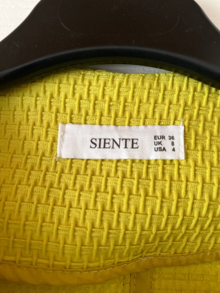 Sarı Düğmeli Kadın Blazer - Görsel 5