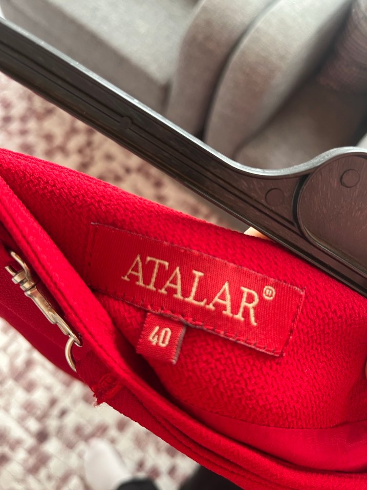 Kemer Detaylı Kırmızı Midi etek - Görsel 4