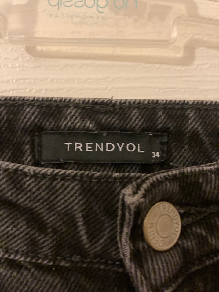 Milla Siyah Bol Kesim Kadın Kot Pantolon - Görsel 4