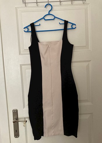 Siyah Elbise - Görsel 3