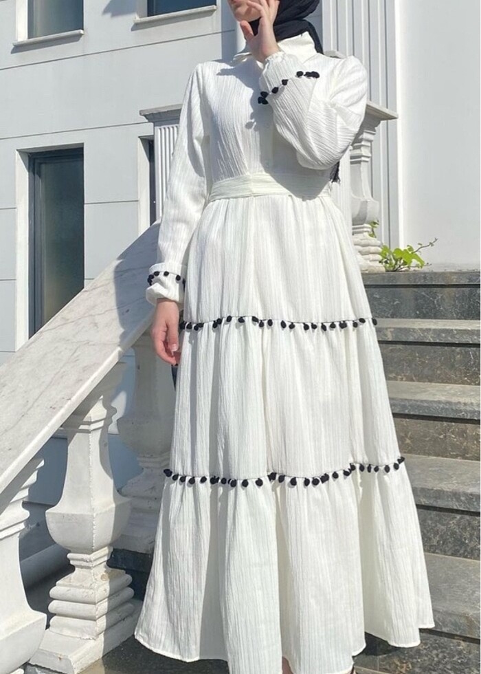 sıfır etiketli yeni ponpon elbise - Görsel 2