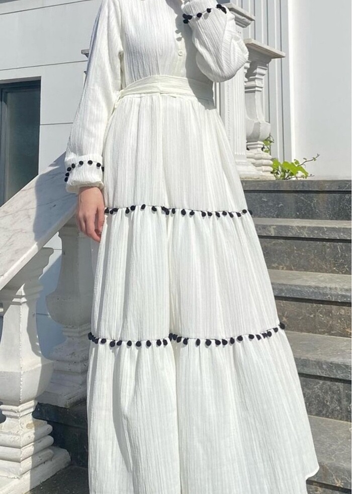 sıfır etiketli yeni ponpon elbise - Görsel 3