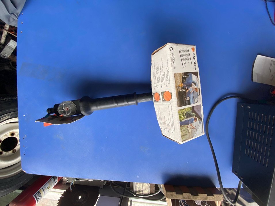 Gardena  Alman Siyah Elektrikli Temizlik Fırçası - Görsel 4