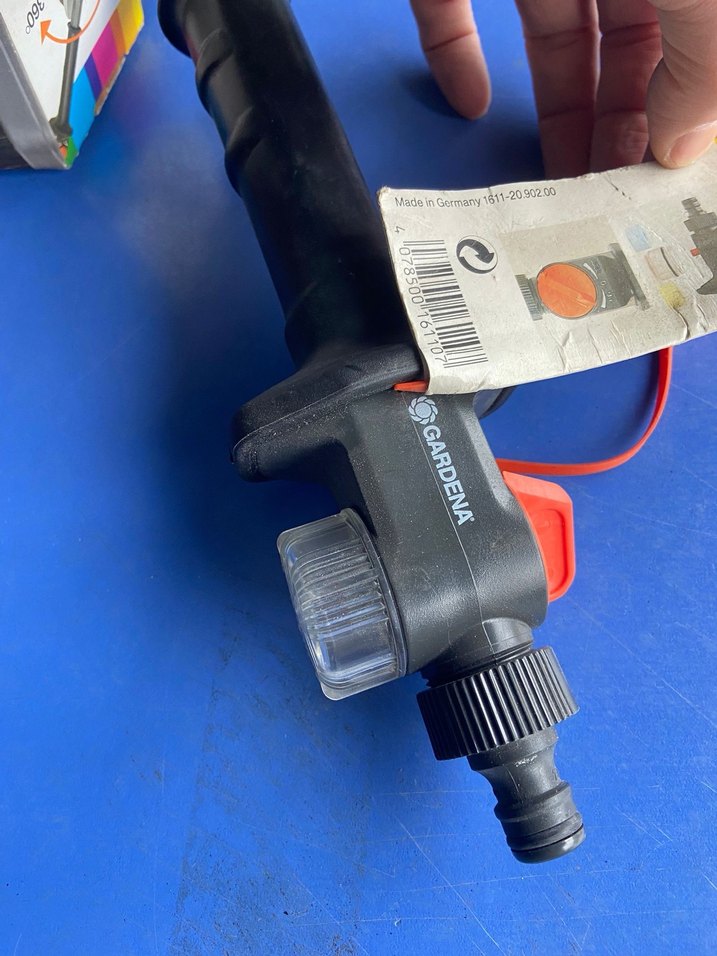 Gardena  Alman Siyah Elektrikli Temizlik Fırçası - Görsel 2