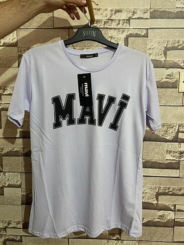 Mavi tshirt