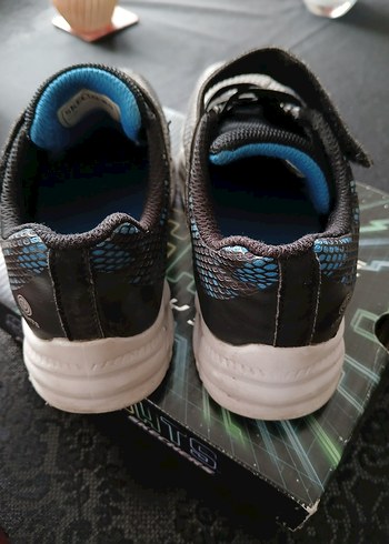 Skechers ışıklı ayakkabı - Görsel 5