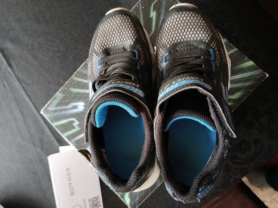 Skechers ışıklı ayakkabı - Görsel 4