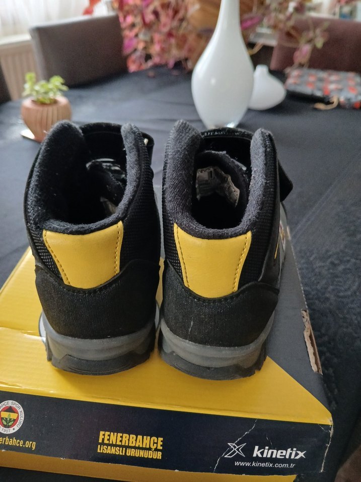 Fenerbahçe Erkek Çocuk Gri-Sarı Spor Bot - Görsel 5