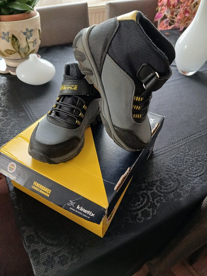 Fenerbahçe Erkek Çocuk Gri-Sarı Spor Bot - Görsel 3