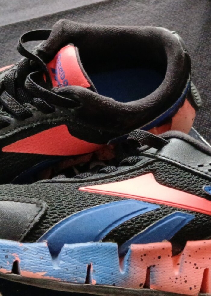 Reebok spor ayakkabı 28 numara - Görsel 3