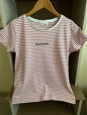 Mango tshirt