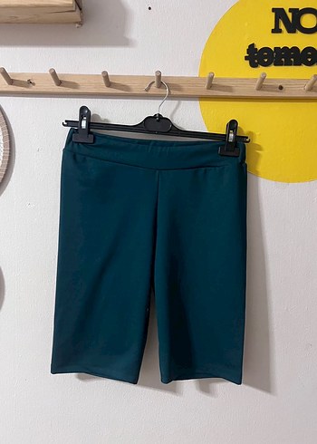 Kadın Kemerli Koyu Mavi Bermuda Şort - Görsel 2