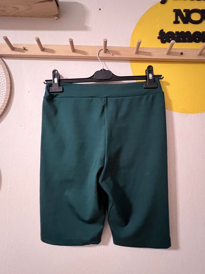 Kadın Kemerli Koyu Mavi Bermuda Şort - Görsel 4