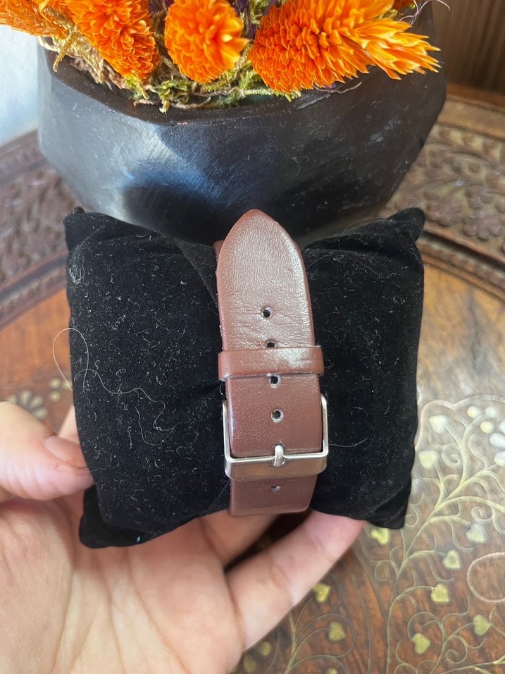 Q&Q | Kahverengi Saat - Görsel 4