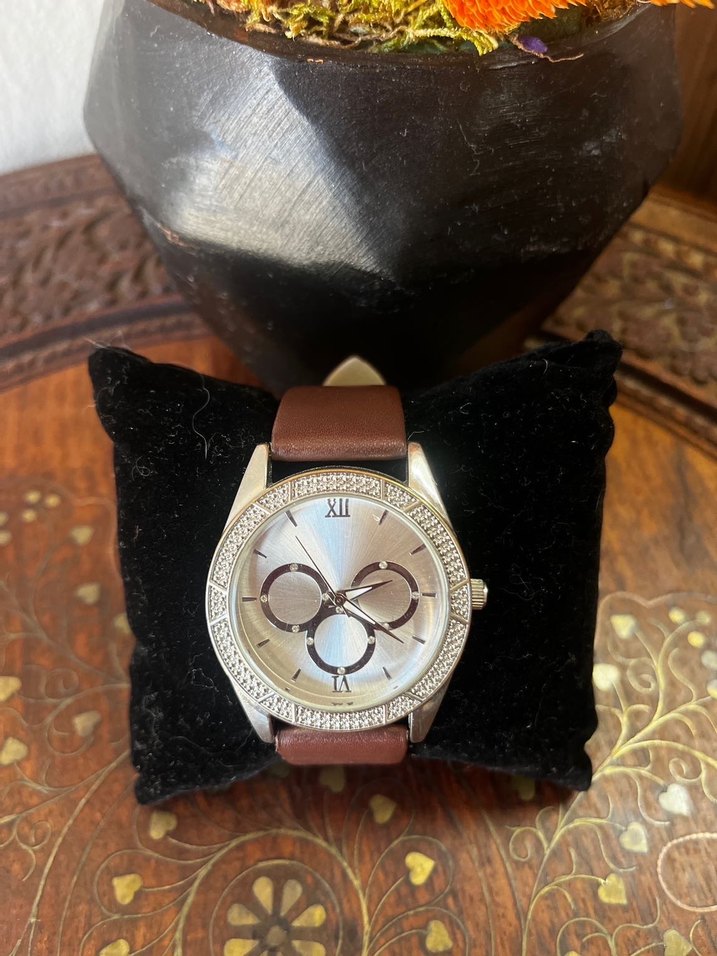 Q&Q | Kahverengi Saat - Görsel 3