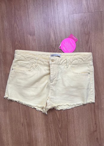 42 Beden Sarı Pamuklu Mini Şort