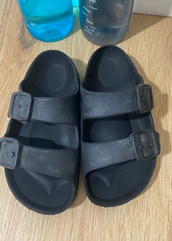 Erkek Siyah Tokalı Sandalet