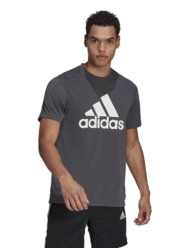 Adidas Gri Erkek Kısa Kollu Tişört
