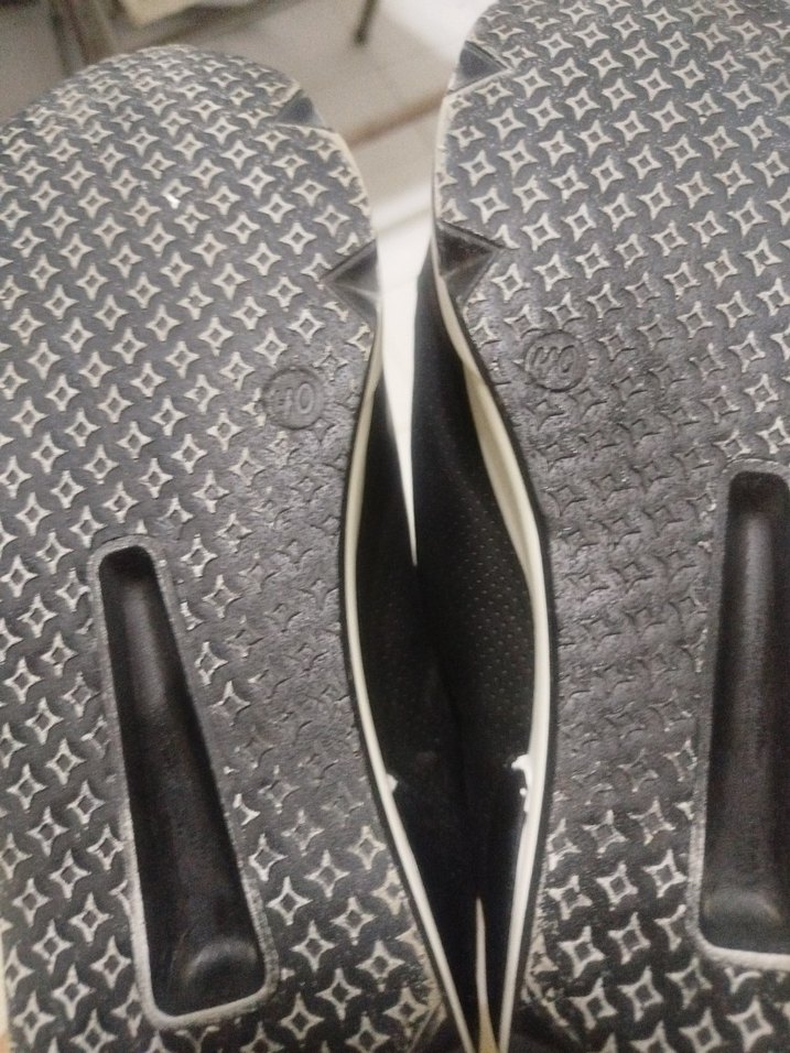 Çiçek İşlemeli Çok Renkli Kadın Spor Ayakkabı - Görsel 4