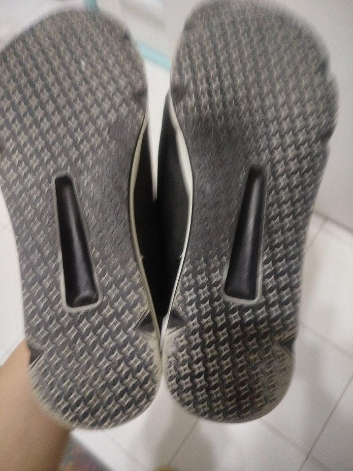 Çiçek İşlemeli Çok Renkli Kadın Spor Ayakkabı - Görsel 5