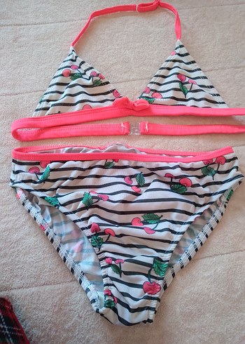 Kız Çocuk Pembe Desenli Bikini