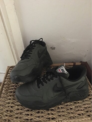 Nike Ayakkabı