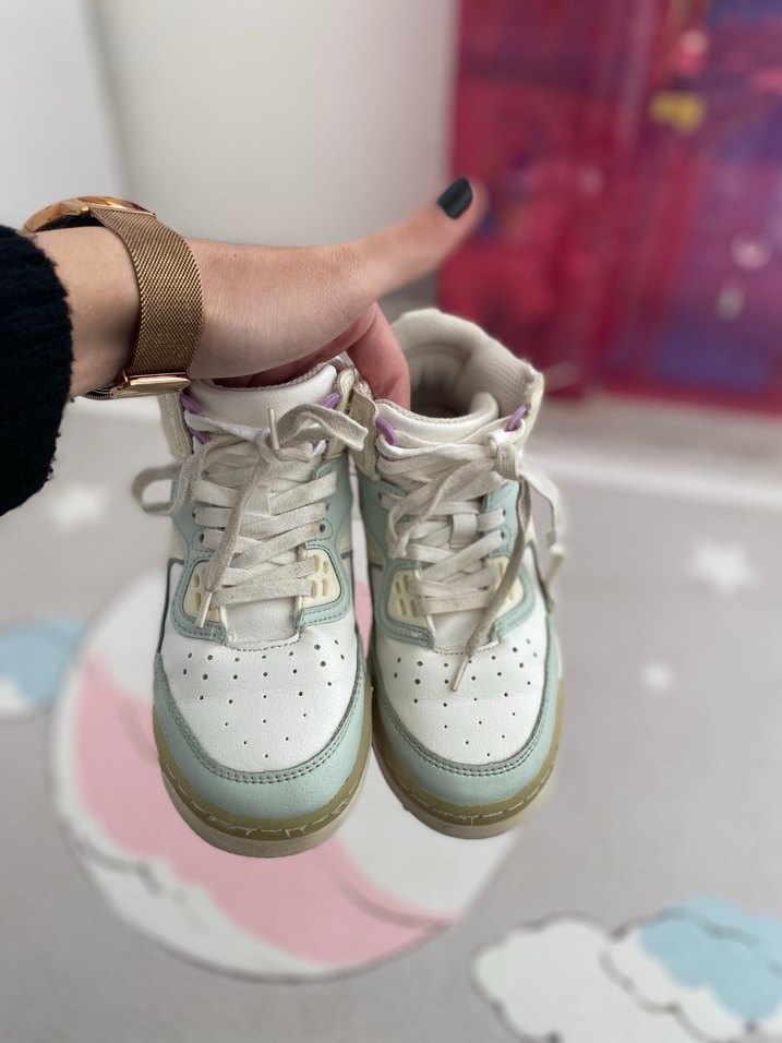 Beyaz Bağcıklı  Spor Ayakkabı - Görsel 2