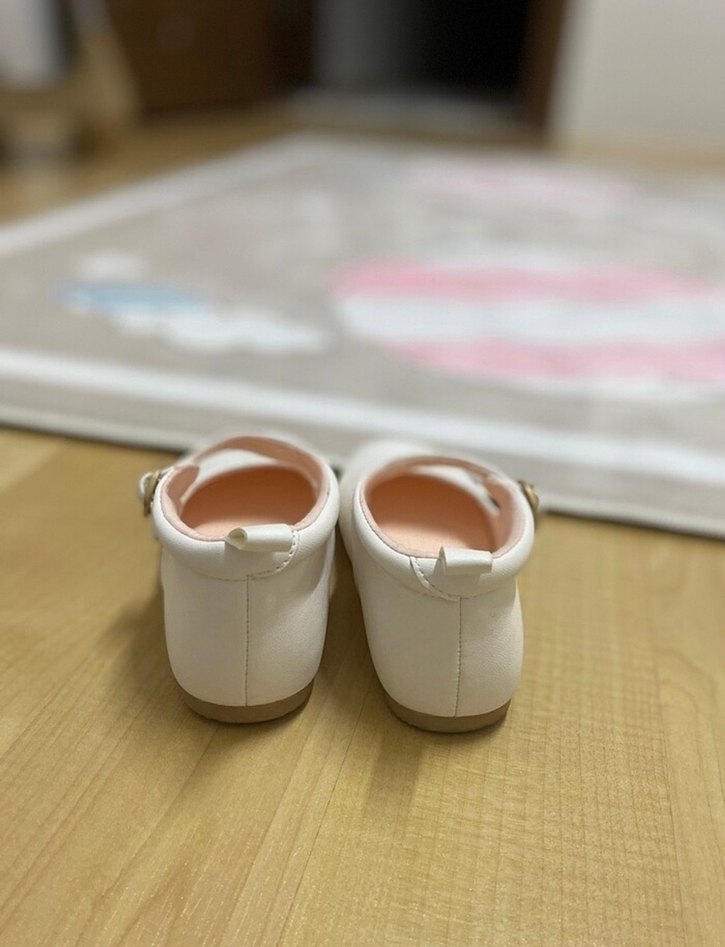 Beyaz Kız Çocuk Tokalı Babet Ayakkabı - Görsel 4