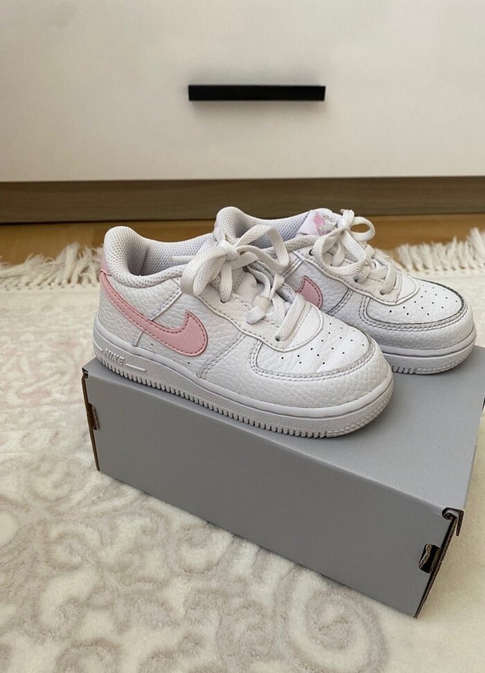 Nike .Kız Çocuk Beyaz Spor Ayakkabı - Görsel 4