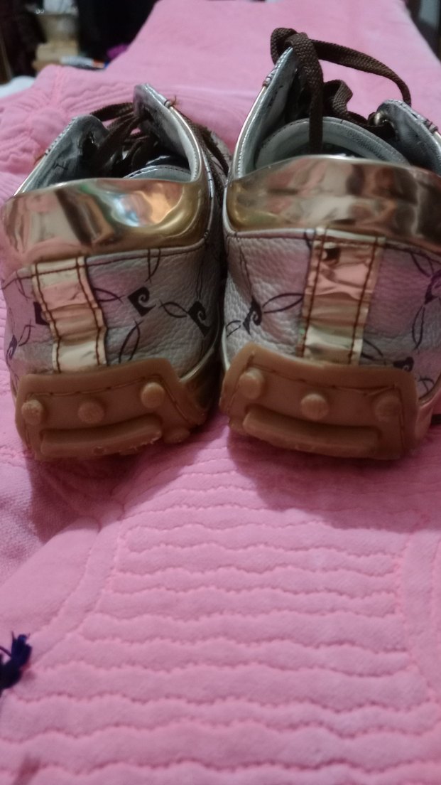 Bej lameli bağcıklı kadın ayakkabi - Görsel 2