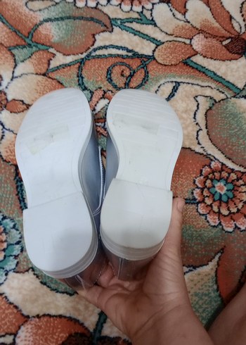 Elle marka ayakkabı - Görsel 3