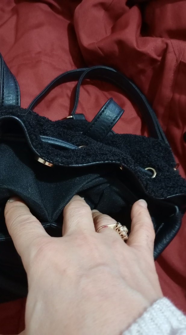 Fermuarlı Siyah Kadın Sırt Çantası - Görsel 4