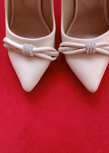 Diğer Bej Stiletto Topuklu Kadın Abiye Ayakkabı