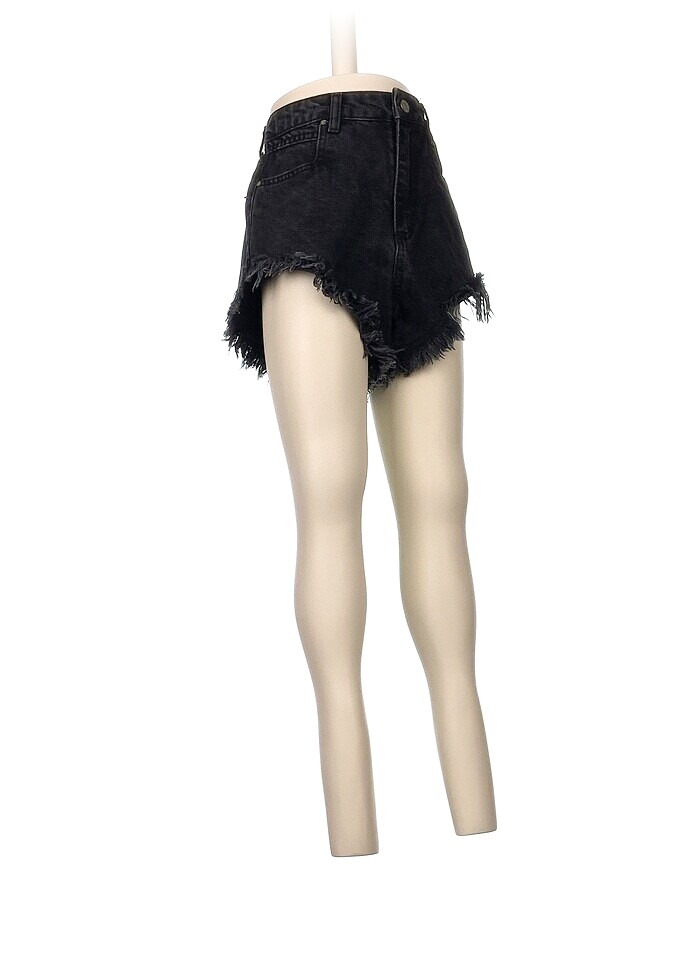 Trendyol & Milla Jean / Kot Şort %70 İndirimli. - Görsel 2