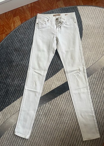 Beyaz Regular Fit Midi Kadın Denim Pantolon