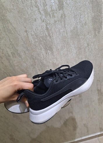 Puma yürüyüş/koşu ayakkabisi