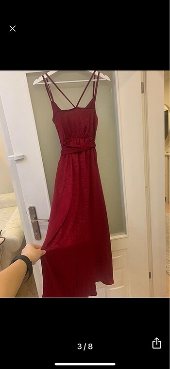 38 Beden Kadın kırmızı saten elbise
